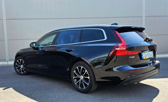 Volvo V60 cena 89900 przebieg: 115000, rok produkcji 2019 z Oława małe 667